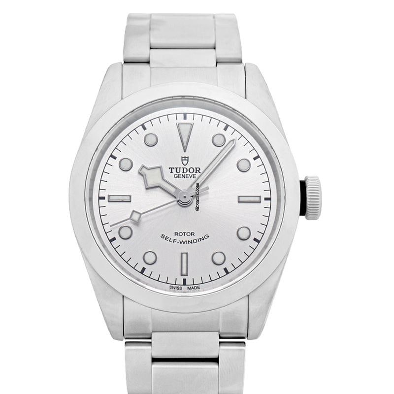 Tudor Black Bay 41 Automatic Men's Watch Silver Dial Stainless Steel: Tudor Black Bay 41 Automatic Men's Watch Silver Dial Stainless Steel Tudor Black Bay 41 is an automatic men's watch featuring a stainless steel case and bracelet with a silver dial. The case diameter