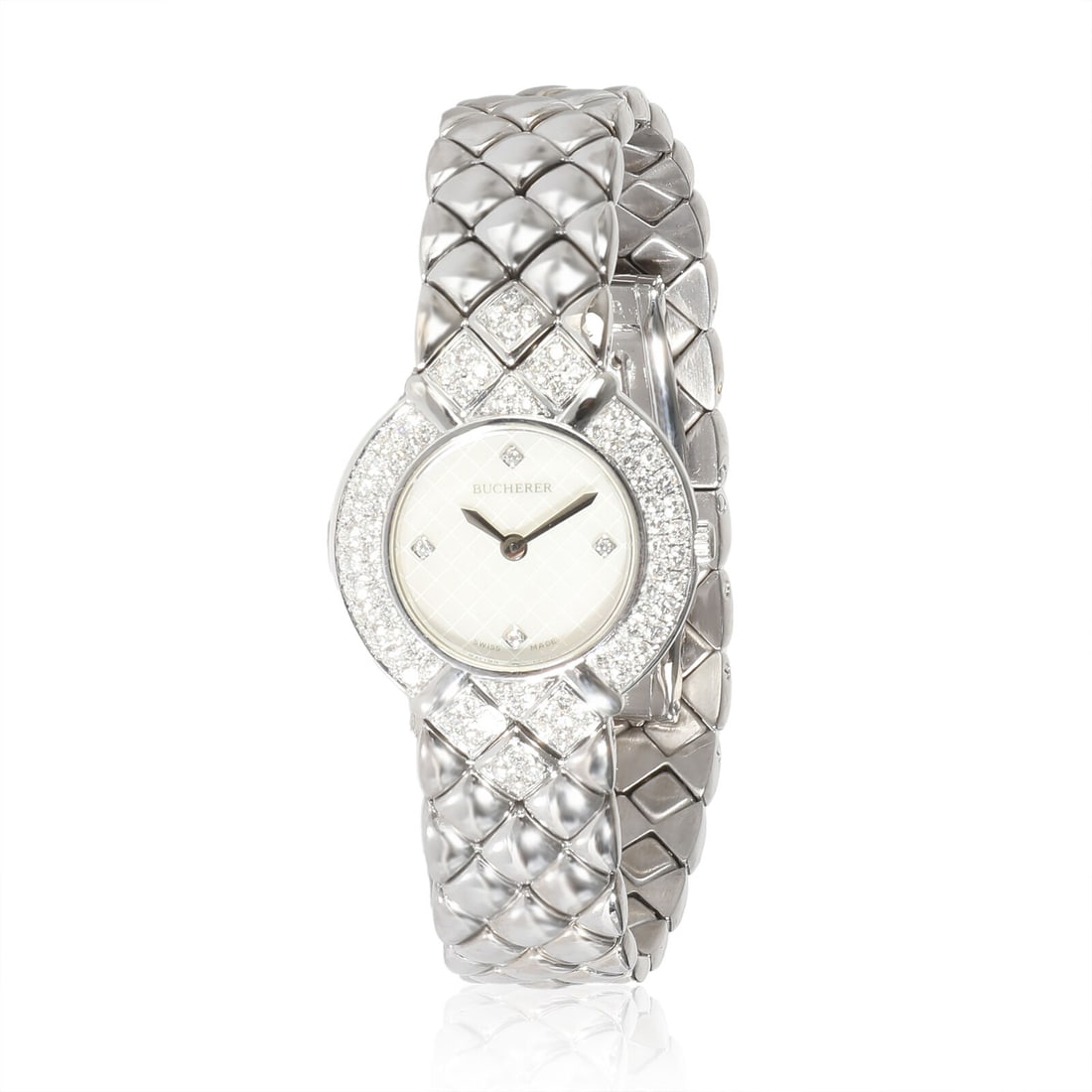 Bucherer Classique Womens Watch 18K White Gold Diamond Bezel Analog Mother of Pearl Dial: Bucherer Classique Womens Watch 18K White Gold Diamond Bezel Analog Mother of Pearl Dial The Bucherer Classique women's watch is crafted from 18K white gold and features a diamond bezel. The round cas