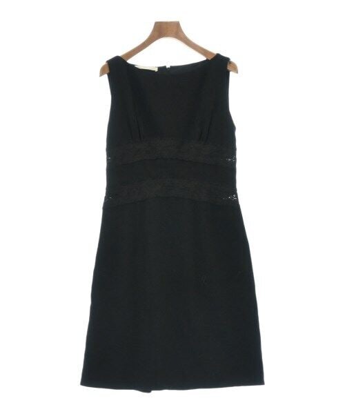 VALENTINO Black Dress Size 10 Regular One Piece: VALENTINO Black Dress Size 10 Regular One Piece Stylish VALENTINO dress in black, designed as a one-piece. Size 10 (Approx. M) in regular fit. Excellent condition. Specifications Color: Black Size: 10