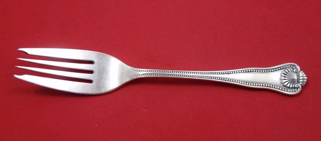 Frank Smith Newport Shell Sterling Silver Salad Fork 6.75in: Frank Smith Newport Shell Sterling Silver Salad Fork 6.75in This Frank Smith Newport Shell salad fork, measuring 6.75 inches, features a classic design from the early 1900s to 1940. Crafted from sterl