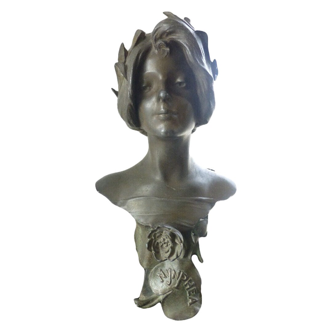 Art Nouveau Bronze Bust by J. Causse, Signed, Produced 1900: Art Nouveau Bronze Bust by J. Causse, Signed, Produced 1900 This Art Nouveau patinated bronze bust sculpture, created by artist J. Causse, is an antique original from the year 1900. It features a repr
