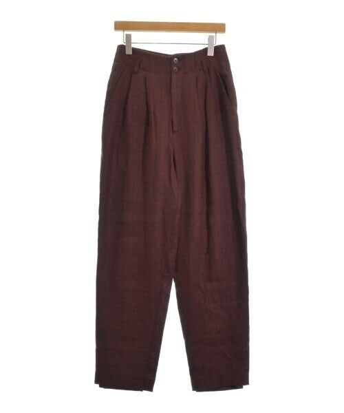 Brown High-Waisted Trousers for Women Size 36: Brown High-Waisted Trousers for Women Size 36 These stylish brown high-waisted trousers feature a pleated front design, ideal for a chic and polished look. Designed for women, they come in size 36, cl