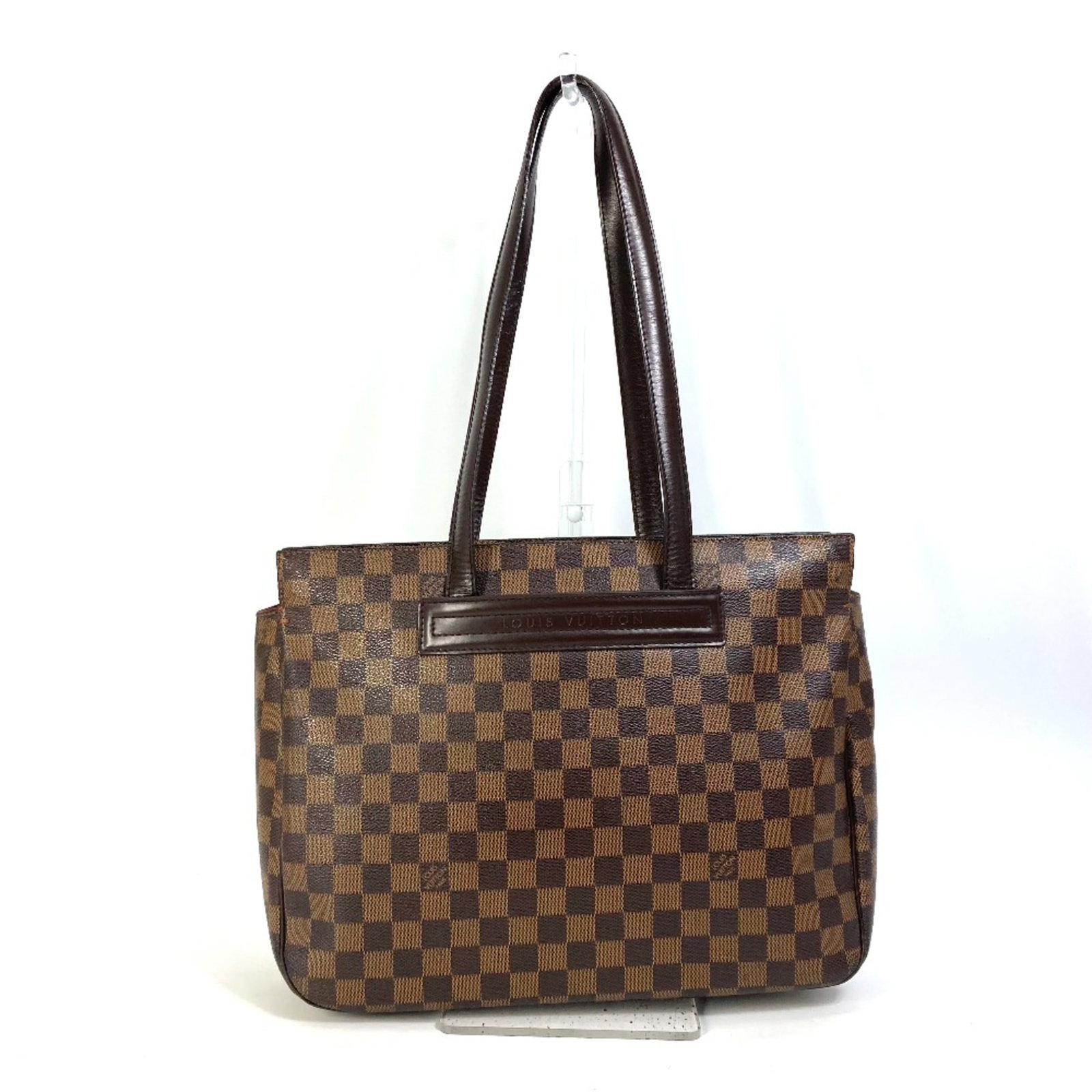 Louis Vuitton Damier Ebene Tote Bag N51123 for Women - Brown: Louis Vuitton Damier Ebene Tote Bag N51123 for Women - Brown Discover the elegance of the Louis Vuitton Damier N51123 shoulder tote bag, designed for women. This stylish tote is made from other materi