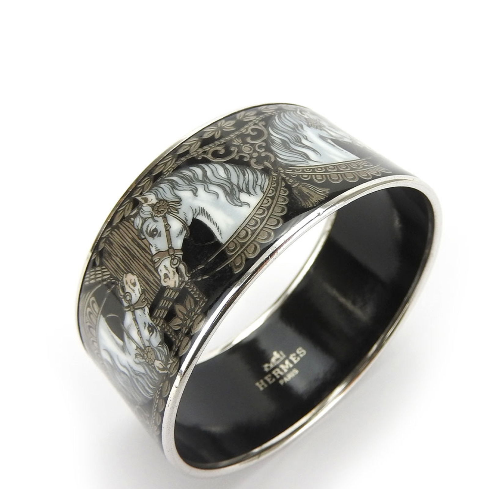 Hermes Enamel Cloisonne Bangle Bracelet for Women in Black: Hermes Enamel Cloisonne Bangle Bracelet for Women in Black This exquisite Hermes bangle features a stunning cloisonne/enamel metal design in a striking black color. Designed for women, the bracelet me