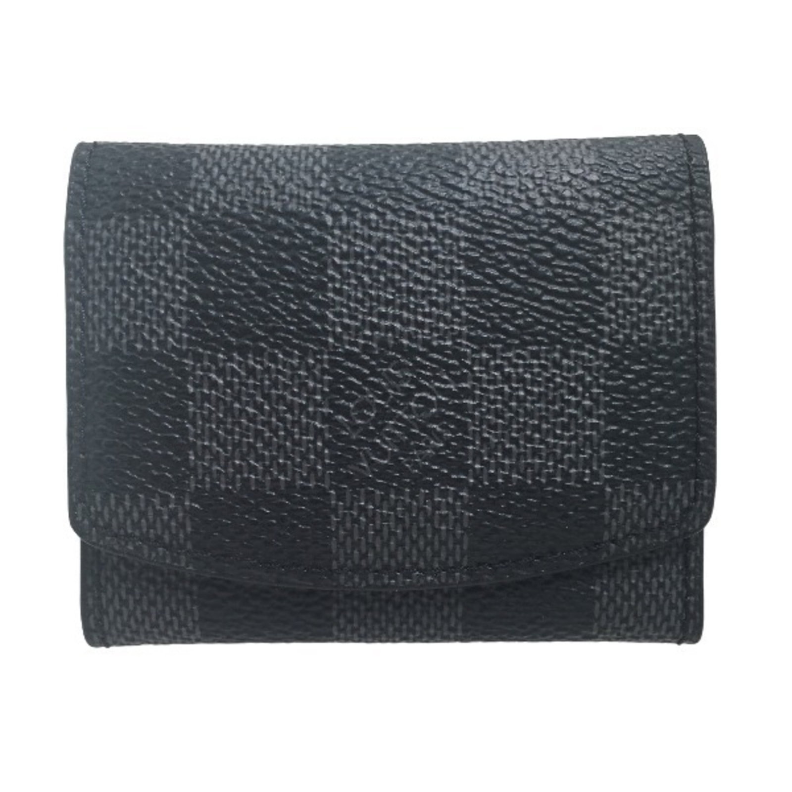 Louis Vuitton M61035 Graphite Cufflink Case in Black: Louis Vuitton M61035 Graphite Cufflink Case in Black Discover this Louis Vuitton M61035 cufflink case, expertly crafted from Damier Graphite material in a sleek black finish. This stylish jewelry case