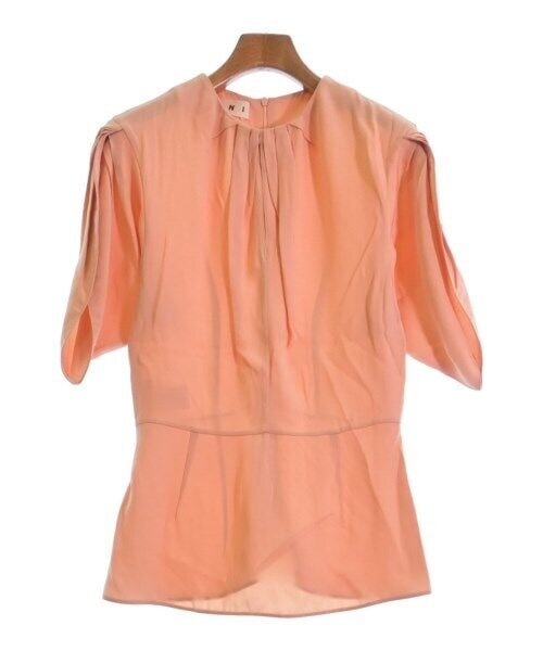 MARNI Women's Casual Shirt in Orange Size 38: MARNI Women's Casual Shirt in Orange Size 38 This MARNI casual shirt is crafted in a vibrant orange color, ideal for casual wear. It features short puff sleeves and a pleated front design, providing a