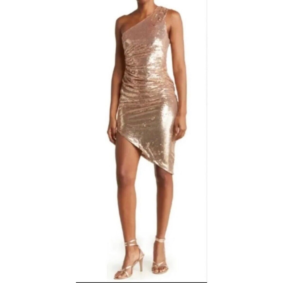 Ronny Kobo Gold One-Shoulder Sequin Asymmetrical Hi-Low Dress Size M: Ronny Kobo Gold One-Shoulder Sequin Asymmetrical Hi-Low Dress Size M Elevate your wardrobe with this stunning Ronny Kobo gold dress, featuring a one-shoulder design and an asymmetric hi-low hem. Perfe