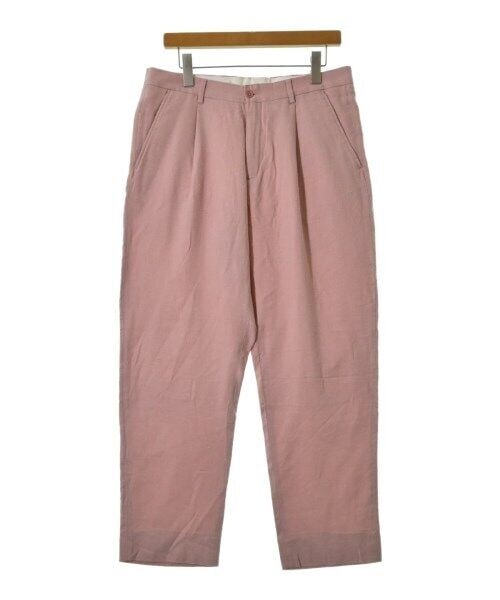 Supreme Pink Pants Size 32 Regular: Supreme Pink Pants Size 32 Regular These Supreme pants are designed in a vibrant pink color. They feature a pleated front design and are classified as Regular size type. The size is 32, suitable for m