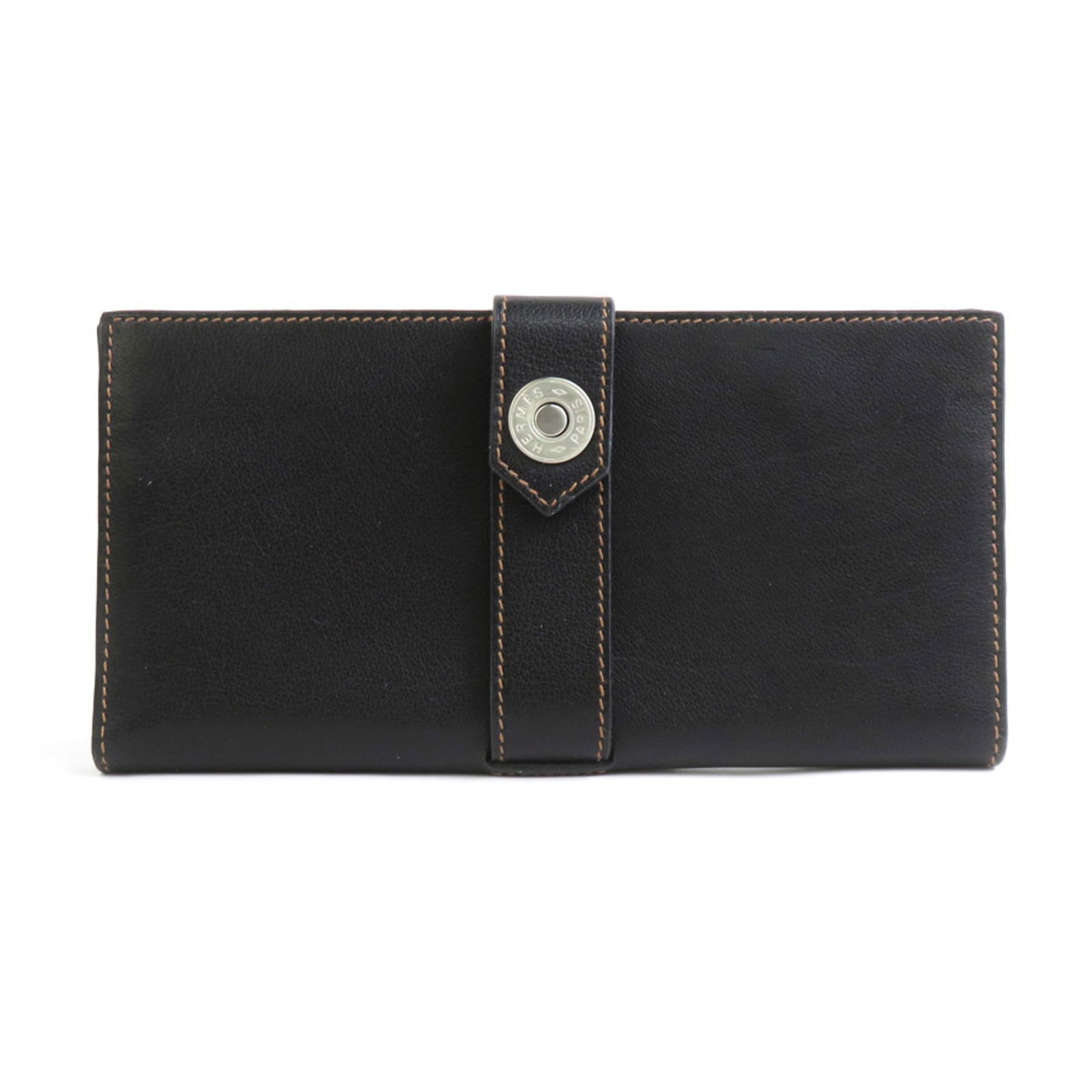 Hermes Black Leather Men's Long Bill Wallet: Hermes Black Leather Men's Long Bill Wallet This Hermes long bill wallet (bi-fold) is crafted from black leather, designed specifically for men. With dimensions of 9.5cm x 19cm x 1.5cm, it offers a sl