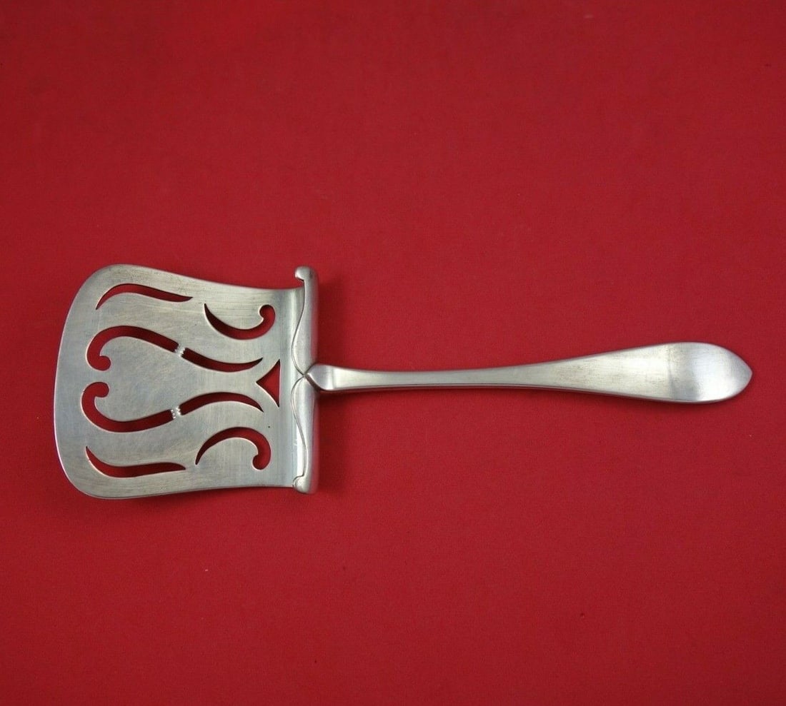 Erickson Silver Princess Sterling Silver Asparagus Server 8.75 inches: Erickson Silver Princess Sterling Silver Asparagus Server 8.75 inches This elegant asparagus server is crafted from sterling silver and belongs to the Princess pattern by Erickson Silver, dating from