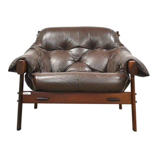 Mid Century Modern Percival Lafer Leather Lounge Chair: Mid Century Modern Percival Lafer Leather Lounge Chair This mid century modern lounge chair designed by Percival Lafer features a Brazilian Jacaranda frame and chocolate brown leather upholstery. The 