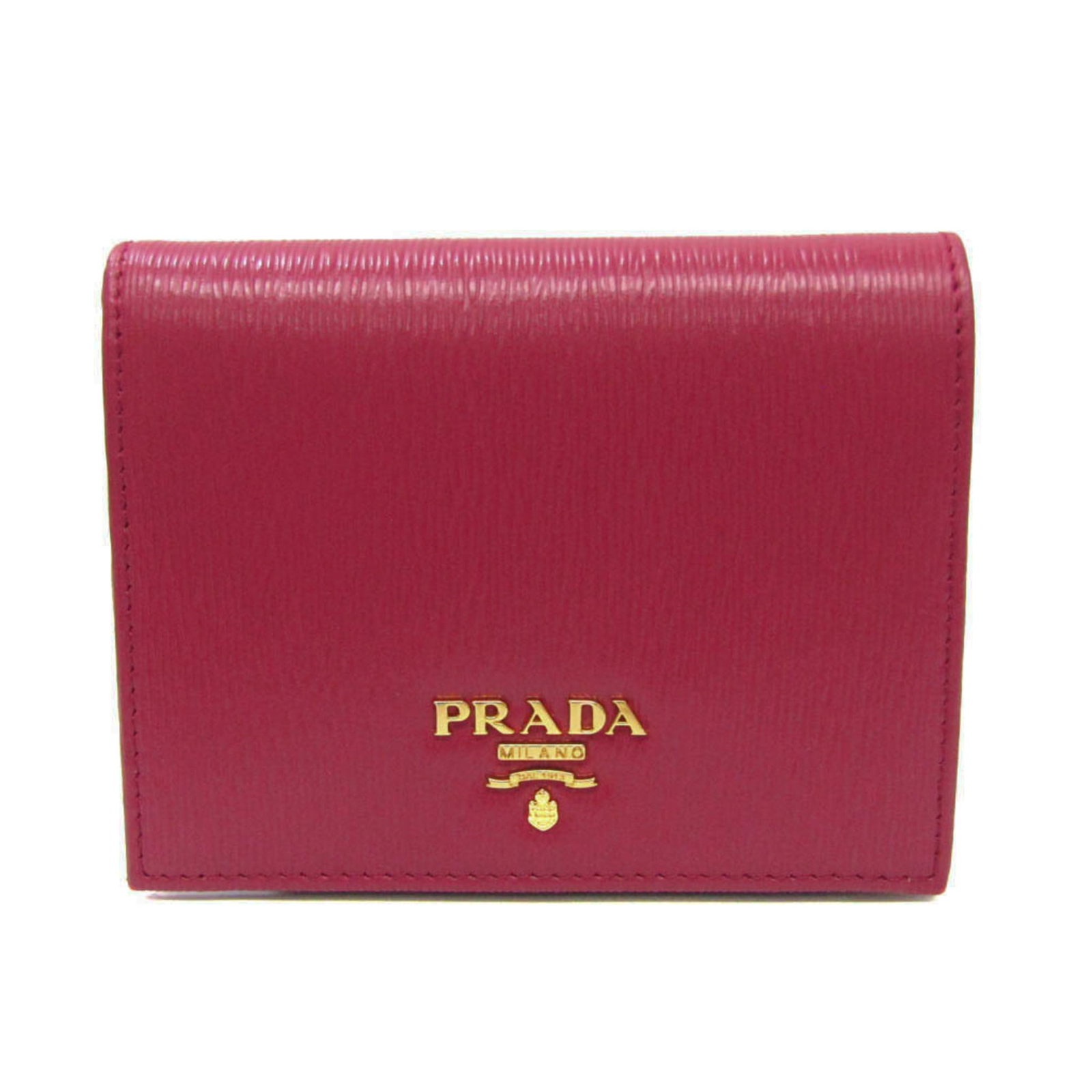 Prada Vitello Move Bi-Fold Leather Wallet Pink Italy: Prada Vitello Move Bi-Fold Leather Wallet Pink Italy Prada Vitello Move Women's Leather Wallet (bi-fold) in Pink. This stylish wallet is made from quality leather and features a bi-fold design. Origin
