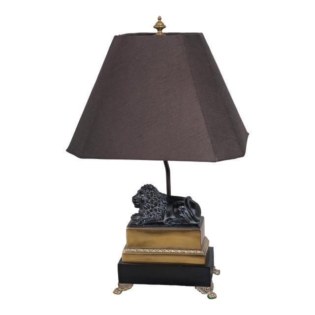Frederick Cooper Regency Style Lion Table Lamp W. Shade: Frederick Cooper Regency Style Lion Table Lamp W. Shade Age: Approx: 15 Years Old Details: Signed Cooper Regency Style Quality Construction Brass Base & Feet Bronze Finish Lion Cloth Shade Condition: