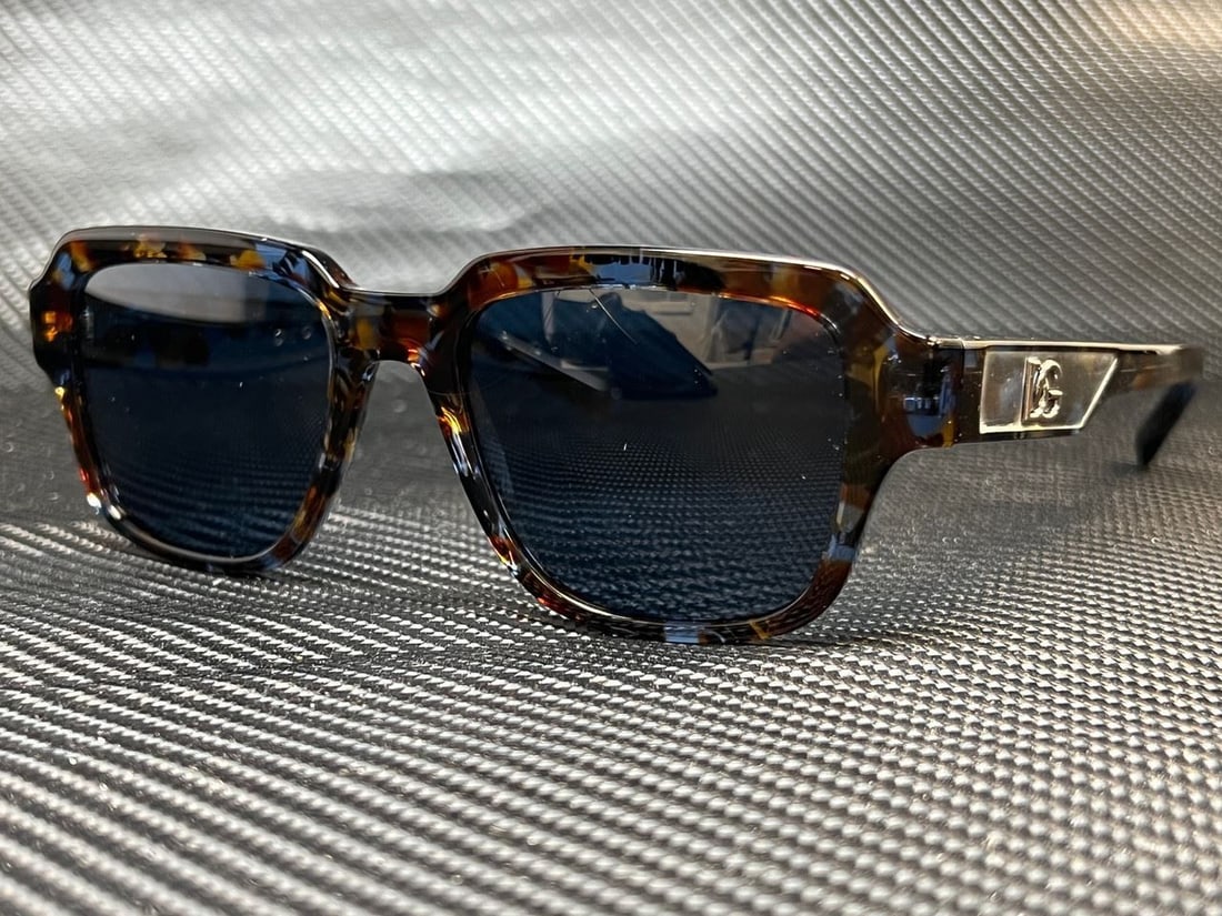Dolce & Gabbana DG4402 Blue Square 52mm Men's Sunglasses: Dolce & Gabbana DG4402 Blue Square 52mm Men's Sunglasses DOLCE & GABBANA DG4402 335755 Blue Havana Square 52 mm Men's Sunglasses. Frame Color: Blue. Style: Square. Type: Sunglasses. Un-used. Specifica
