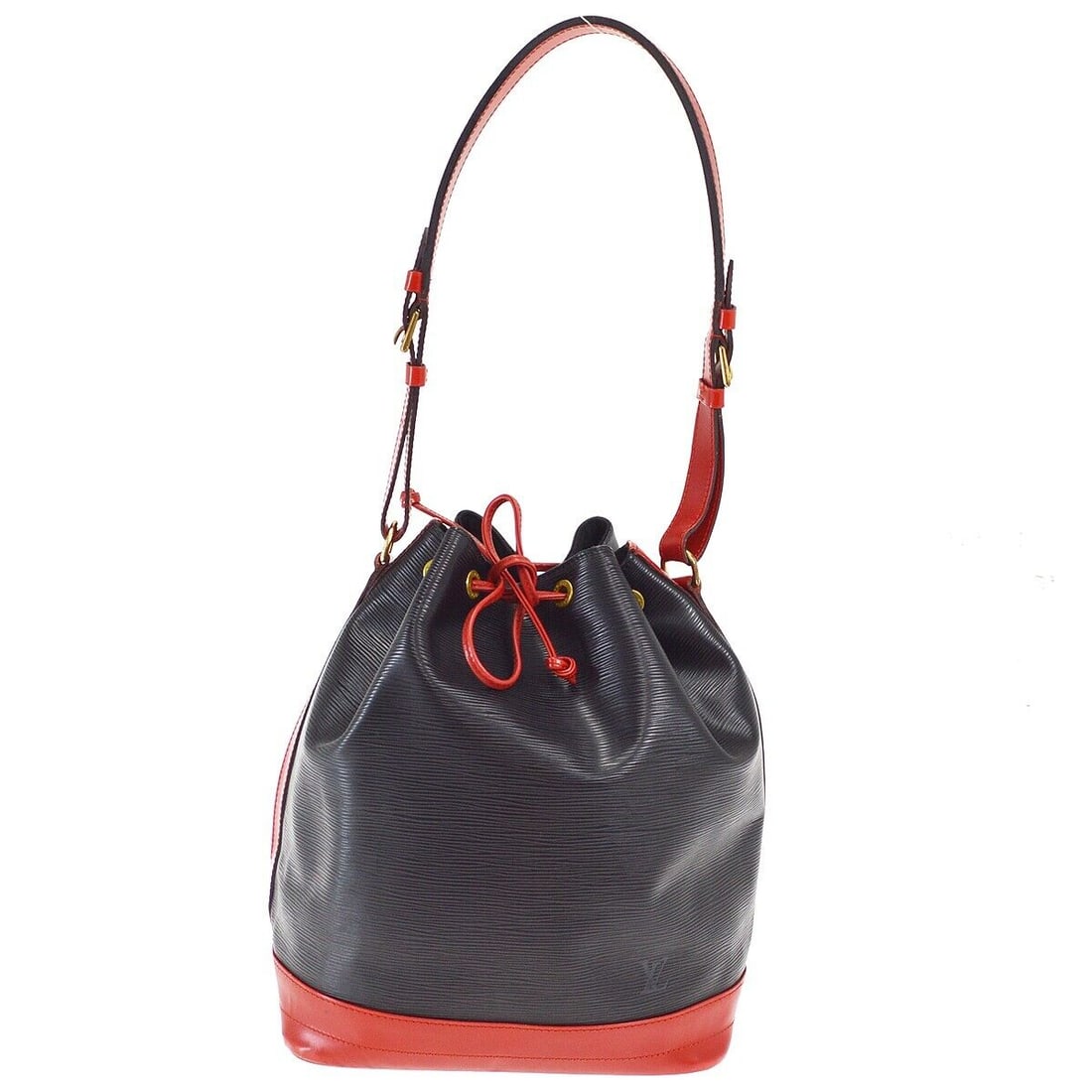 Louis Vuitton Noe Bicolor Epi Leather Drawstring Shoulder Bag Black 10.6 inches: Louis Vuitton Noe Bicolor Epi Leather Drawstring Shoulder Bag Black 10.6 inches This Louis Vuitton Noe drawstring shoulder bag features a bicolor design crafted from durable Epi leather. Ideal for cas