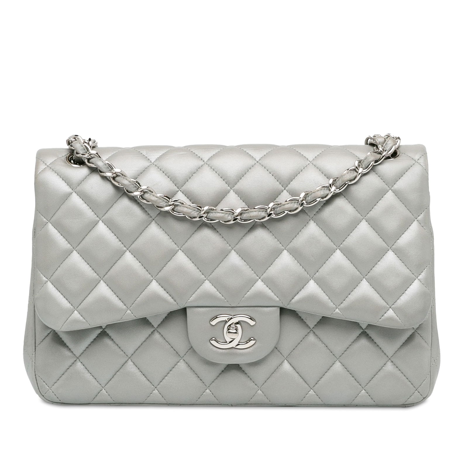 Chanel Jumbo Classic Lambskin Double Flap Shoulder Bag Silver: Chanel Jumbo Classic Lambskin Double Flap Shoulder Bag Silver Chanel Classic Double Flap Silver Caviar Leather Shoulder Bag. This Jumbo Classic Lambskin Double Flap shoulder bag is a luxurious and tim