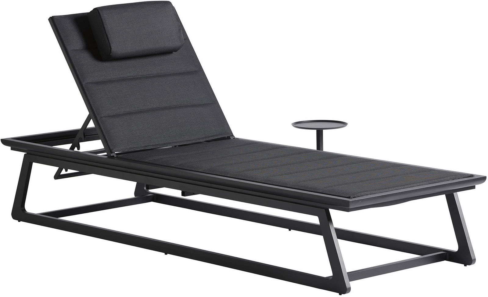 South Beach Chaise Lounge: South Beach Chaise Lounge The South Beach of Miami is characterized by high energy and cutting edge style. In similar fashion, the namesake collection from Tommy Bahama Outdoor Living makes a dramatic