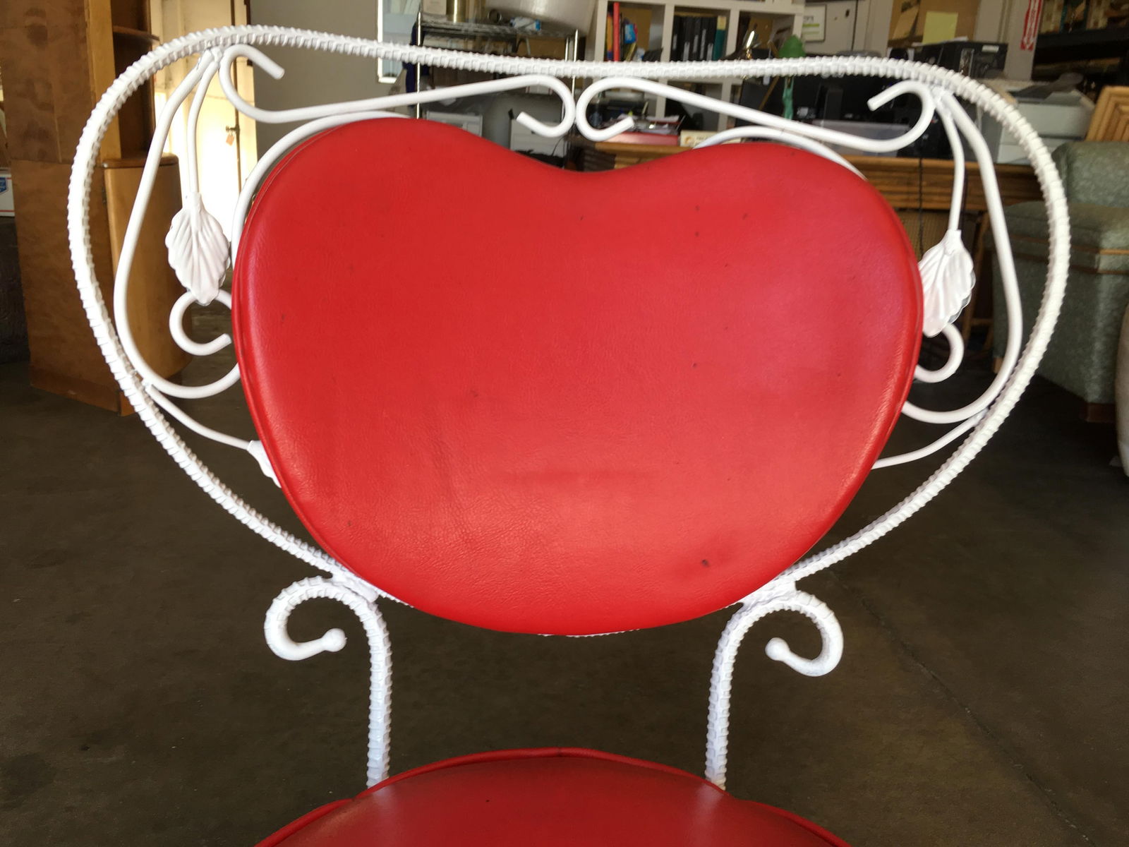 Custom Made Iron and Steel Rebar Heart Patio Lounge Chair Set of Four: Custom Made Iron and Steel Rebar Heart Patio Lounge Chair Set of Four Dimensions: Height: 34.5 in (87.63 cm)Width: 20.5 in (52.07 cm)Depth: 18.5 in (46.99 cm)Seat Height: 16.5 in (41.91 cm) Sold As: S