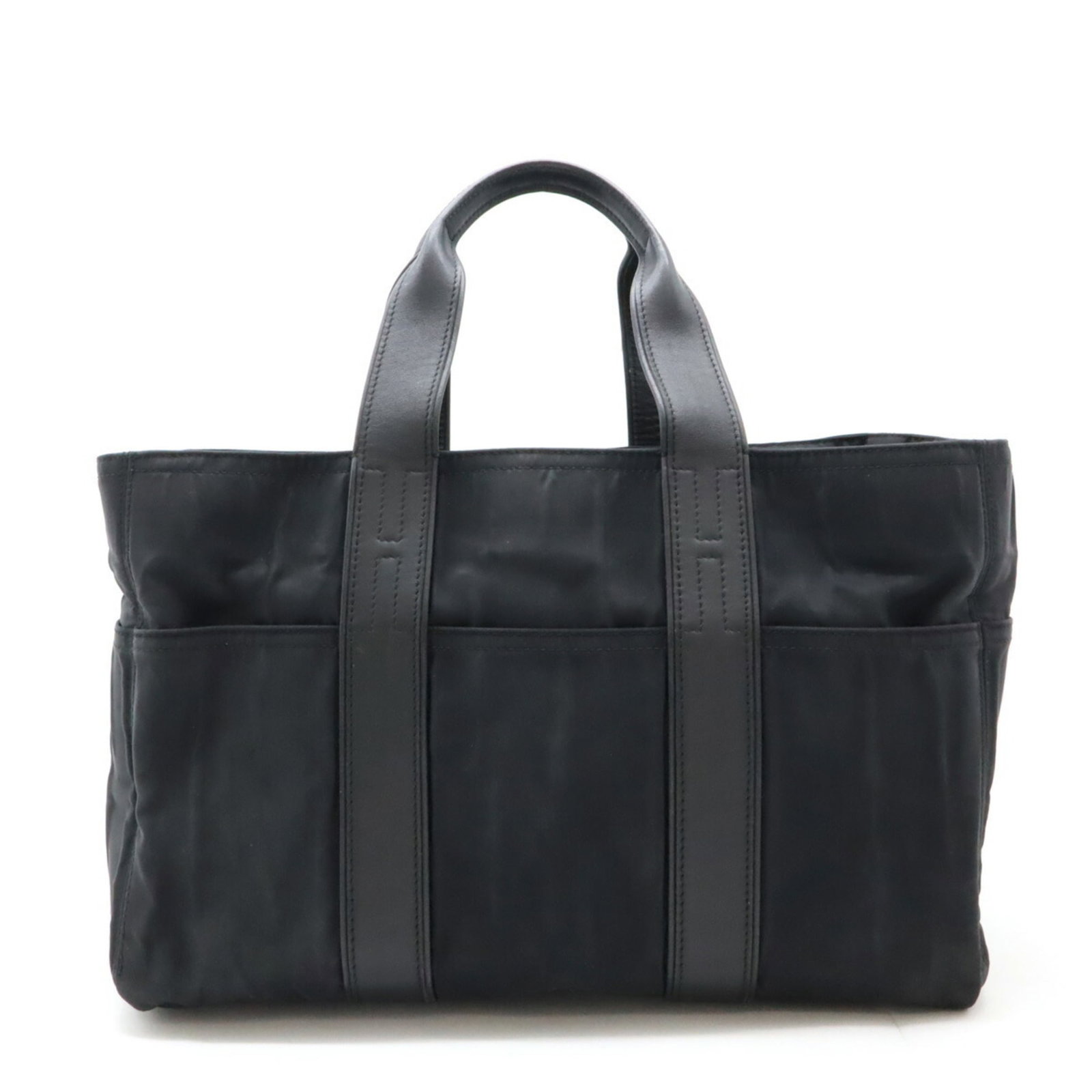 HERMES Acapulco MM Tote bag Handbag Nylon Leather Black: HERMES Acapulco MM Tote bag Handbag Nylon Leather Black Brand: Hermes Type: Handbag Tote bag Material: Nylon Leather Nylon: Leather: Color: Black Gender: Women Size (HxWxD): 25cm x 38cm x 17.5cm / 9.8