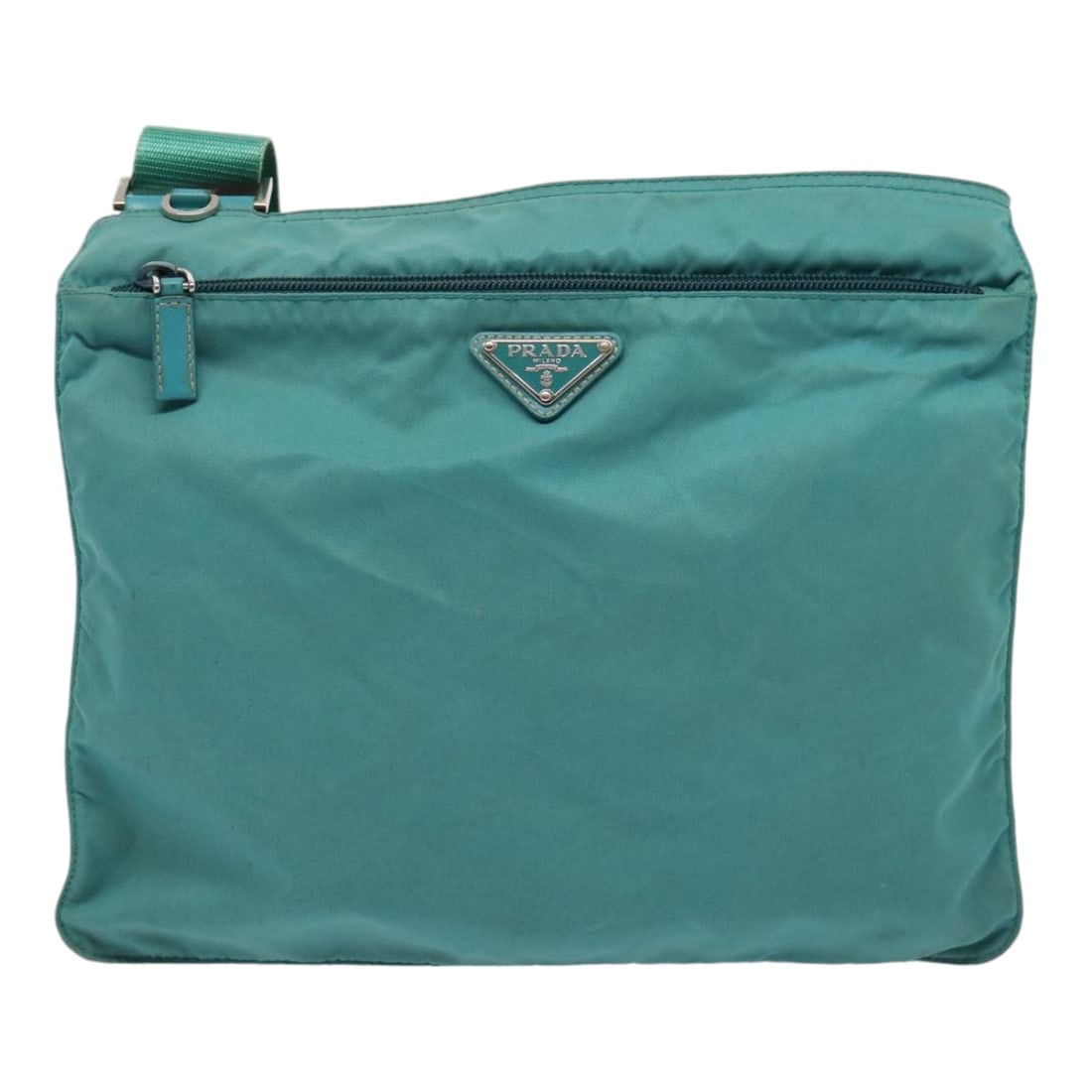 Prada Tessuto: Prada Tessuto Brand: Prada Model: Tessuto Gender: U Color: Turquoise Material: Synthetic Dimensions: W29cm x H26cm / Shoulder Drop:32 - 55cm Comments: The Prada Tessuto shoulder bag is a stylish and f