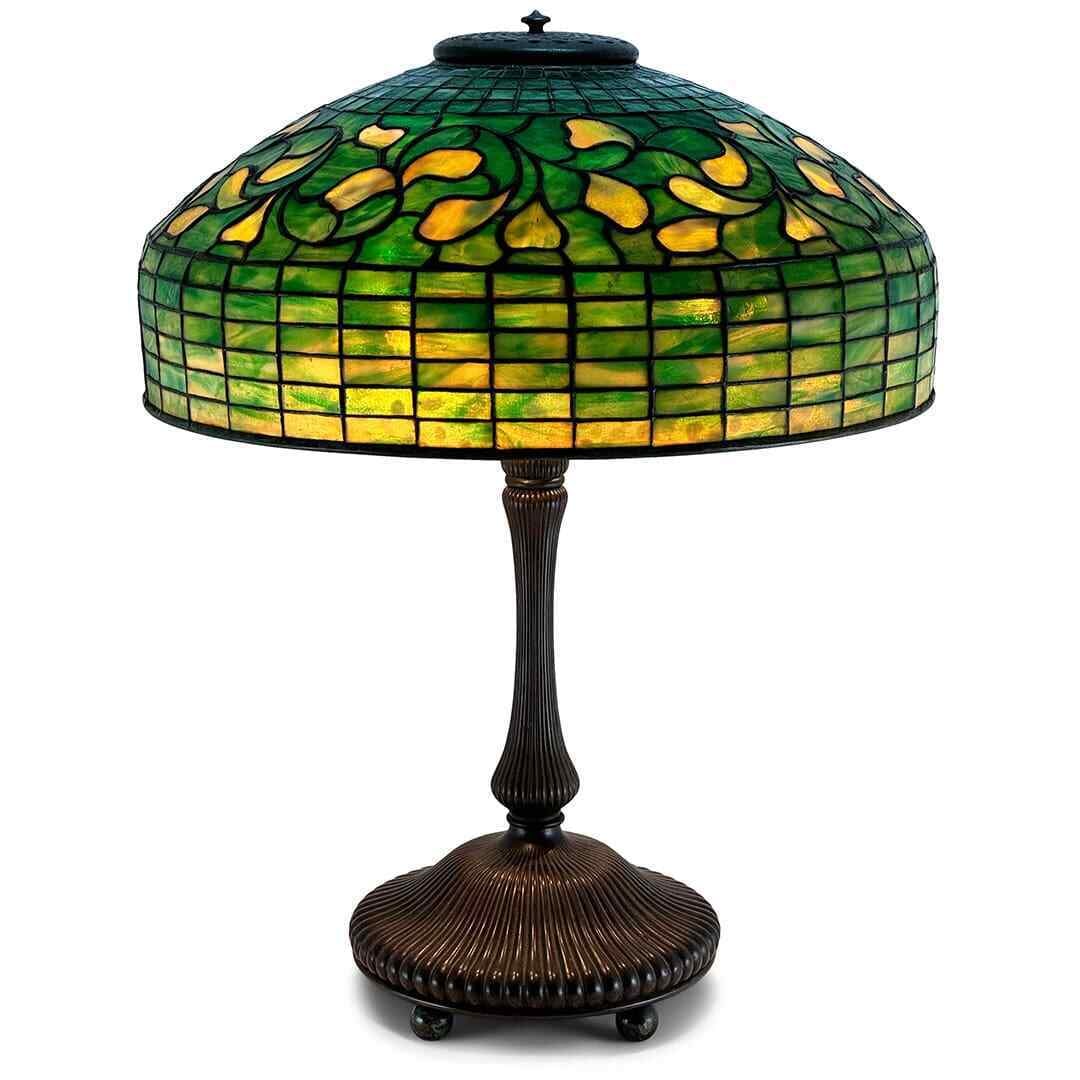 Tiffany Studios "Swirling Leaf" Table Lamp (circa 1910) Antique: Tiffany Studios "Swirling Leaf" Table Lamp (circa 1910) Antique Type: Table Lamp Original/Reproduction: Original Antique: Yes Color: Green Design: Tiffany Time Period: 1900-1919 Finish: Antique Bronze