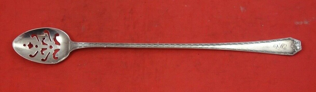 Madam Morris by Whiting Sterling Silver Olive Spoon long Original 8 5/8": Madam Morris by Whiting Sterling Silver Olive Spoon long Original 8 5/8" Seller Notes: " Excellent condition" Maker: Whiting Composition: Sterling Silver Age: 1900-1940 Brand: Whiting Pattern: Madam M