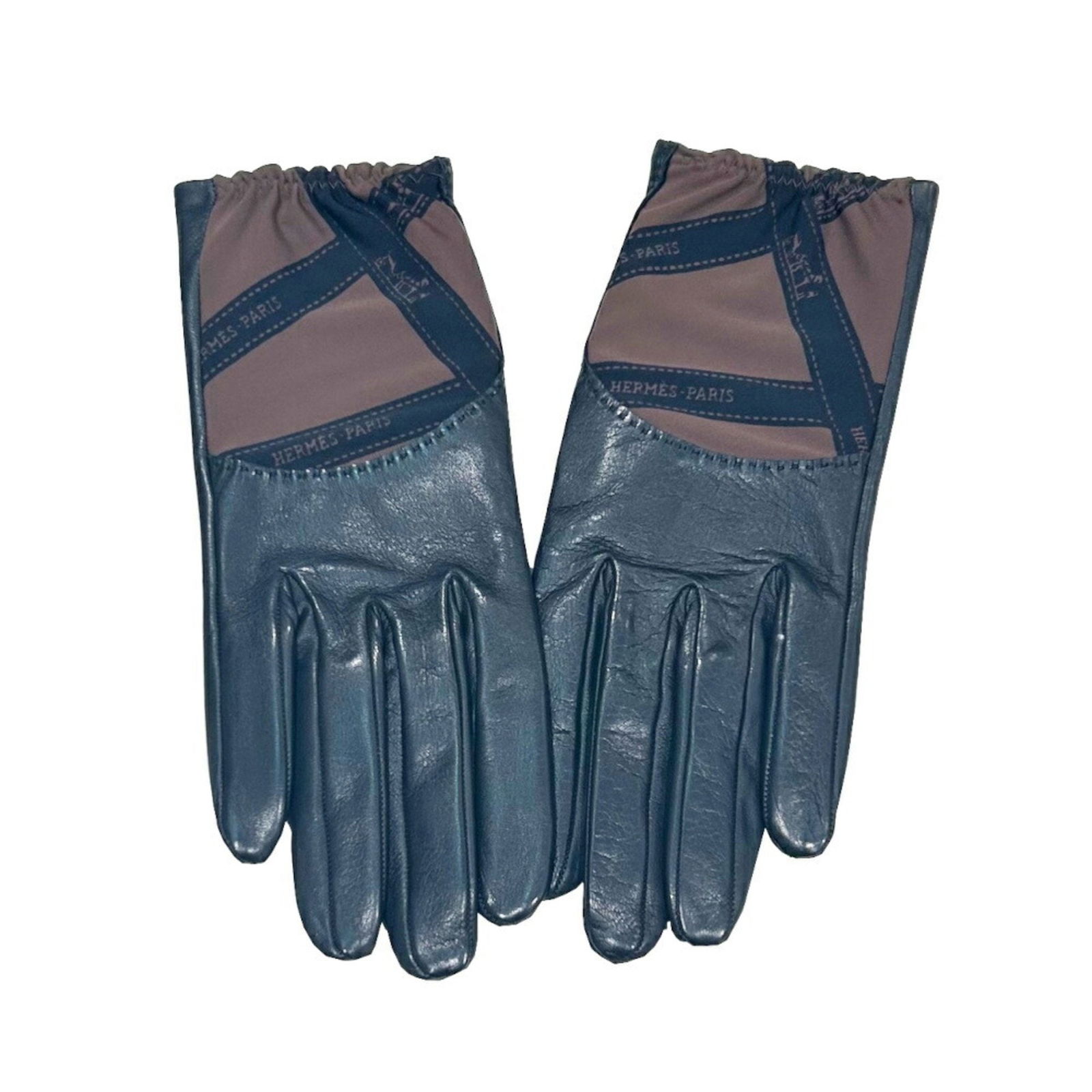 Elegant Hermes Women's Short Gloves Black Brown Lambskin Silk 8.66 inches: Elegant Hermes Women's Short Gloves Black Brown Lambskin Silk 8.66 inches These short gloves by Hermes are designed for women and feature a sophisticated black and brown color scheme. Crafted from a l