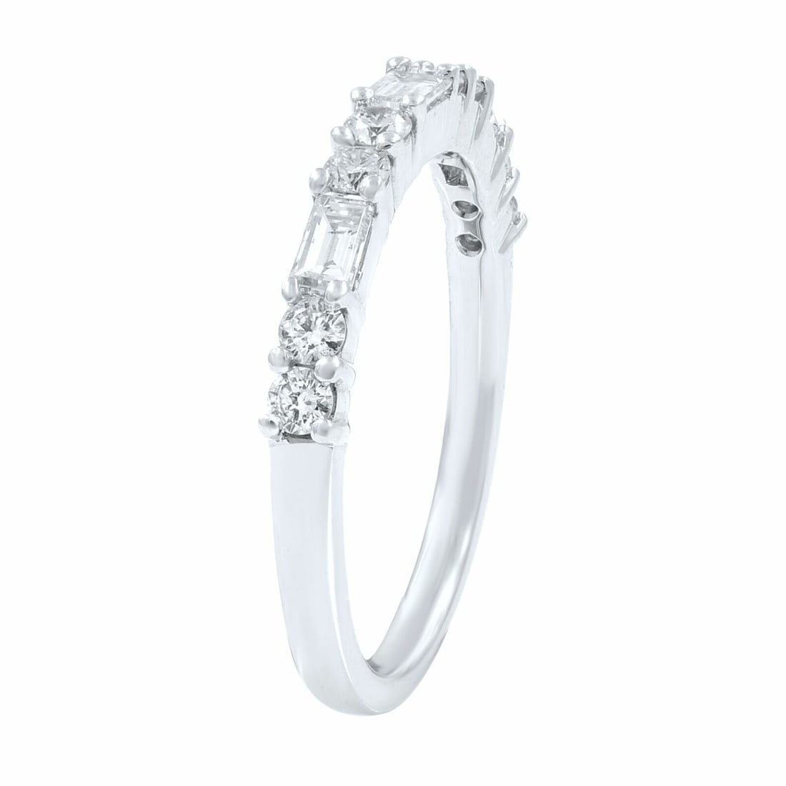 Round And Baguette Cut Shared Prong Diamond Wedding Band Ring 18K White Gold 0.: Round And Baguette Cut Shared Prong Diamond Wedding Band Ring 18K White Gold 0. Base Metal: Gold Certification: Appraisal Metal: Gold Sizable: No Main Stone Shape: Baguette Modified Item: No Occasion: