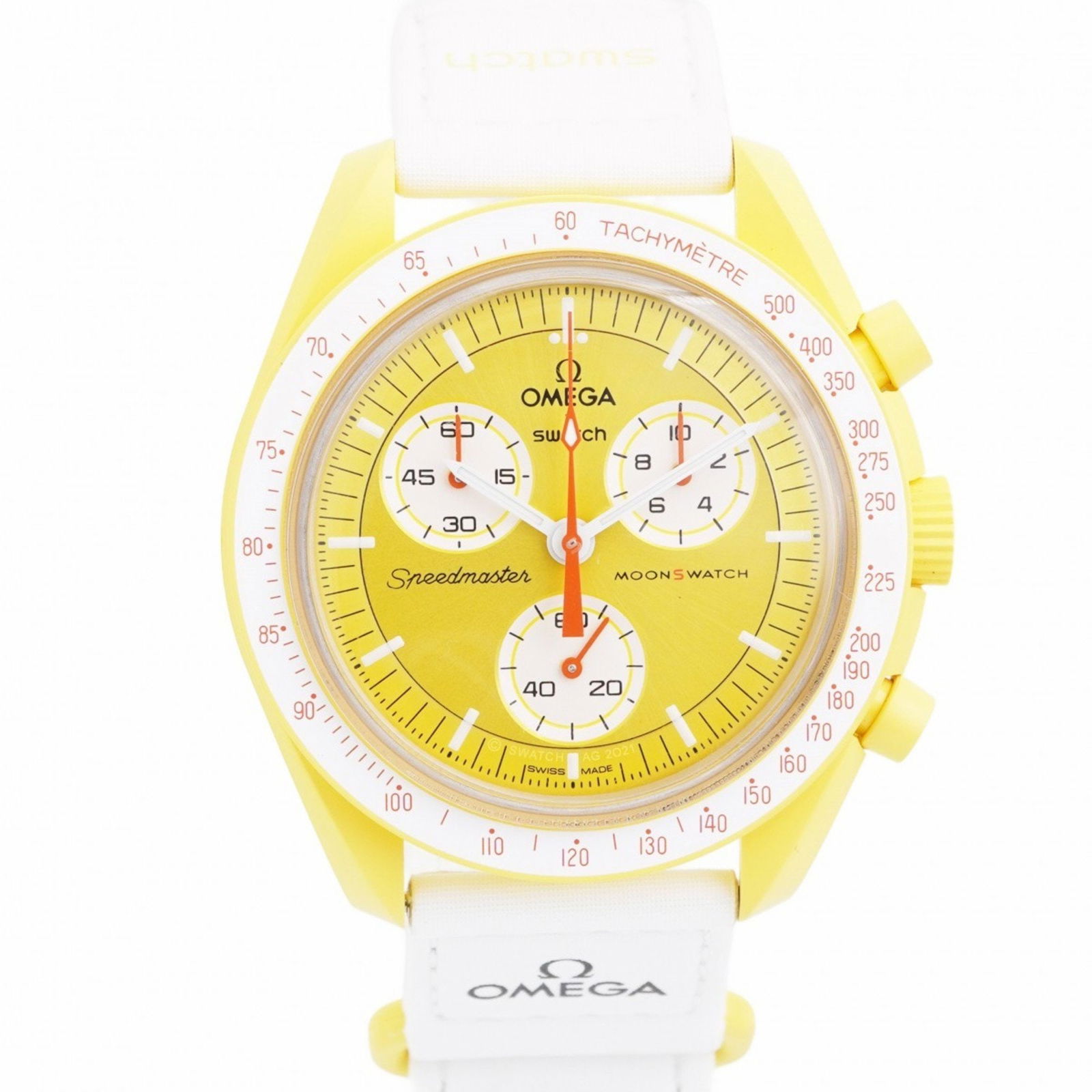 Omega Moon Swatch Men's Watch SO33J100 Yellow Dial 40.3mm Quartz: Omega Moon Swatch Men's Watch SO33J100 Yellow Dial 40.3mm Quartz This Omega Moon Swatch Mission to the Sun Collaboration SO33J100 features a vibrant yellow dial, designed for men. The watch operates w