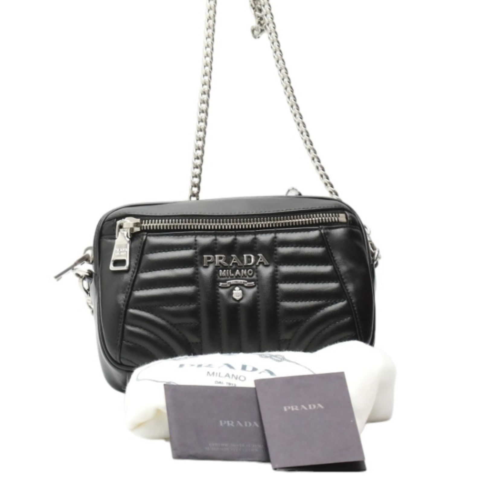 Prada 1BL006 Black Leather Women's Shoulder Bag with Zipper Pocket: Prada 1BL006 Black Leather Women's Shoulder Bag with Zipper Pocket Brand: Prada. Model: 1BL006. Type: Shoulder bag. Material: Leather. Leather:. Color: Black. Outer Pocket: Zipper pocket. Zipper pocke