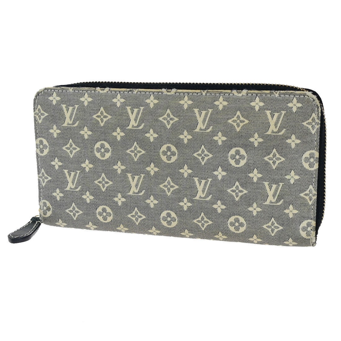 Louis Vuitton Zippy Wallet Blue Canvas 19.5cm x 10cm: Louis Vuitton Zippy Wallet Blue Canvas 19.5cm x 10cm This Louis Vuitton Zippy wallet is crafted from durable canvas in a striking blue color. It features a zip-around closure that provides ample space
