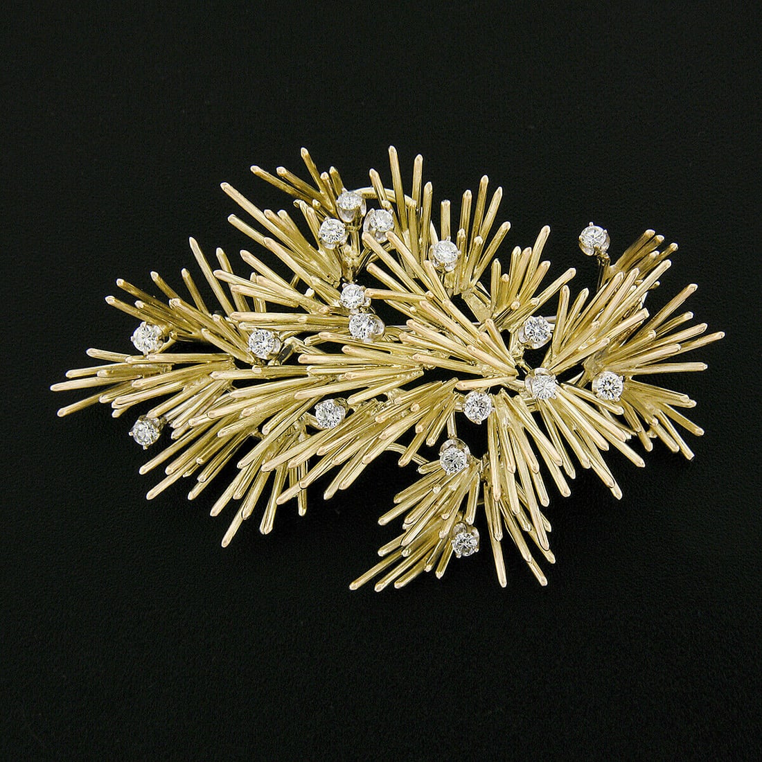 Vintage 14K Yellow Gold Diamond Branch Brooch 1.10ctw Handmade: Vintage 14K Yellow Gold Diamond Branch Brooch 1.10ctw Handmade Total Carat Weight: 1.00 ctw - 1.24 ctw. Type: Brooch. Main Stone Color: White. Vintage: Yes. Number Of Diamonds: 17. Main Stone Shape: R