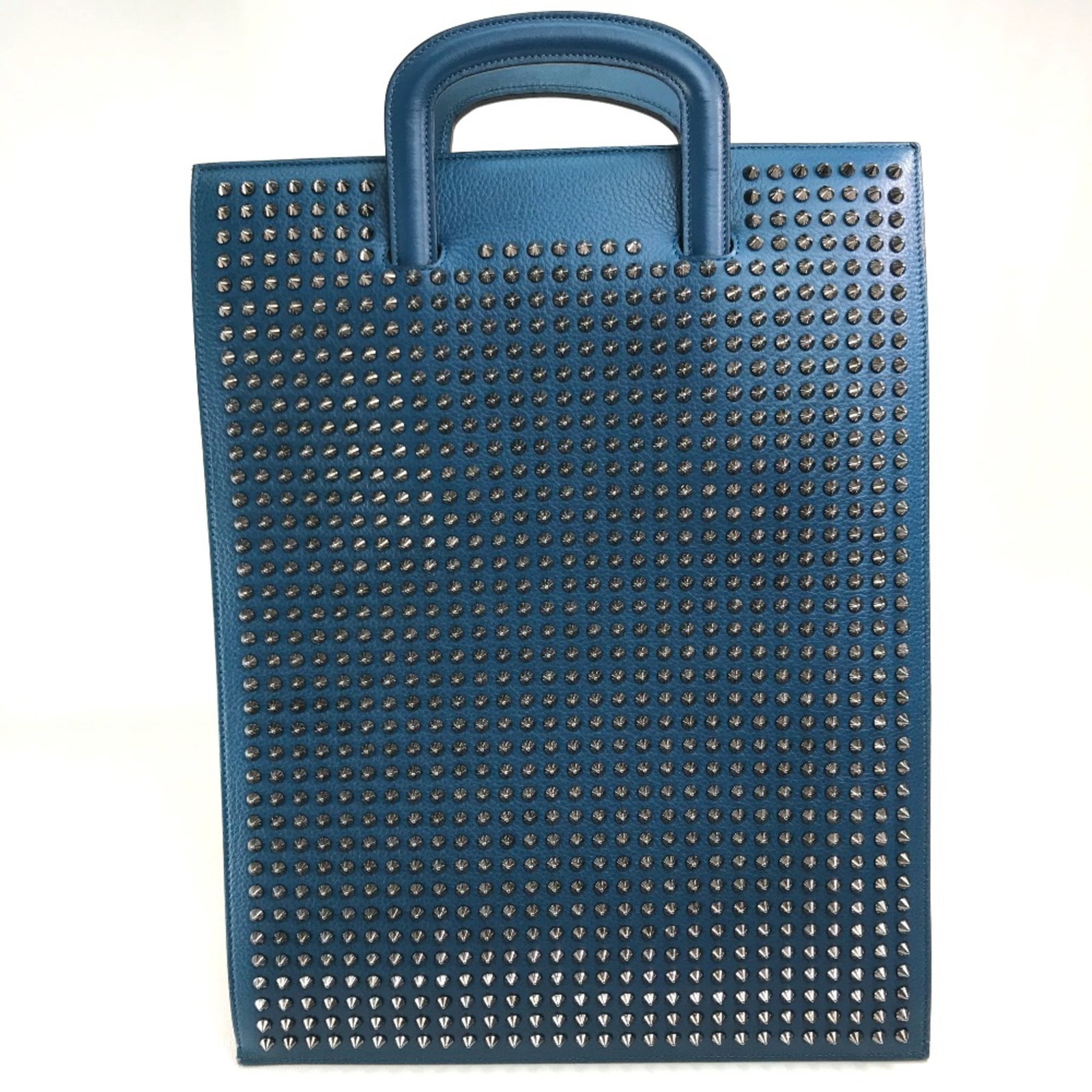 Christian Louboutin Blue Leather Tote Bag 2WAY Clutch Silver Hardware 31cm x 40cm: Christian Louboutin Blue Leather Tote Bag 2WAY Clutch Silver Hardware 31cm x 40cm Brand: Christian Louboutin. Type: Tote bag. Material: Leather. Color: Blue. Gender: Men. Size: W31cmxH40cm/W12.2xH15.7