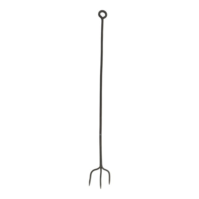 Vintage Arts and Crafts Wrought Iron Fireplace Tool, Circa 1900: Vintage Arts and Crafts Wrought Iron Fireplace Tool, Circa 1900 Enhance your fireplace with this beautifully crafted Arts and Crafts large wrought iron fireplace tool. This vintage piece features a un