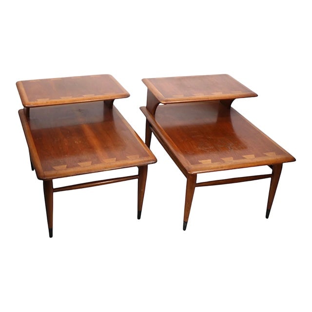 Vintage Pair of Lane Acclaim End Tables by Andre Bus: Vintage Pair of Lane Acclaim End Tables by Andre Bus Presenting a classic pair of Mid Century Lane Acclaim step end tables, designed by Andre Bus, circa 1970s. These vintage tables exhibit a beautiful
