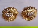 PAIR OF 18K YELLOW GOLD DIAMOND EARRINGS