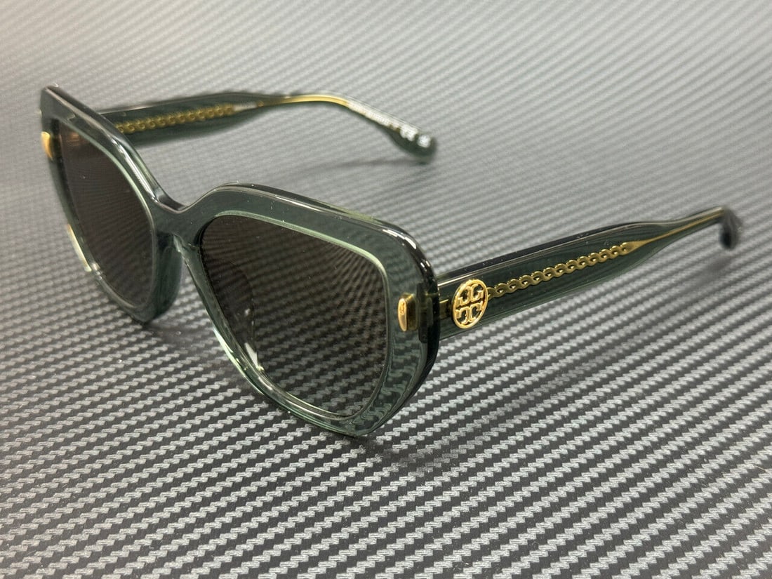 Tory Burch Green Rectangular Women's Sunglasses 55mm: Tory Burch Green Rectangular Women's Sunglasses 55mm Elevate your style with these Tory Burch TY7194U sunglasses, featuring a chic green rectangular frame. Designed for women, these sunglasses are per