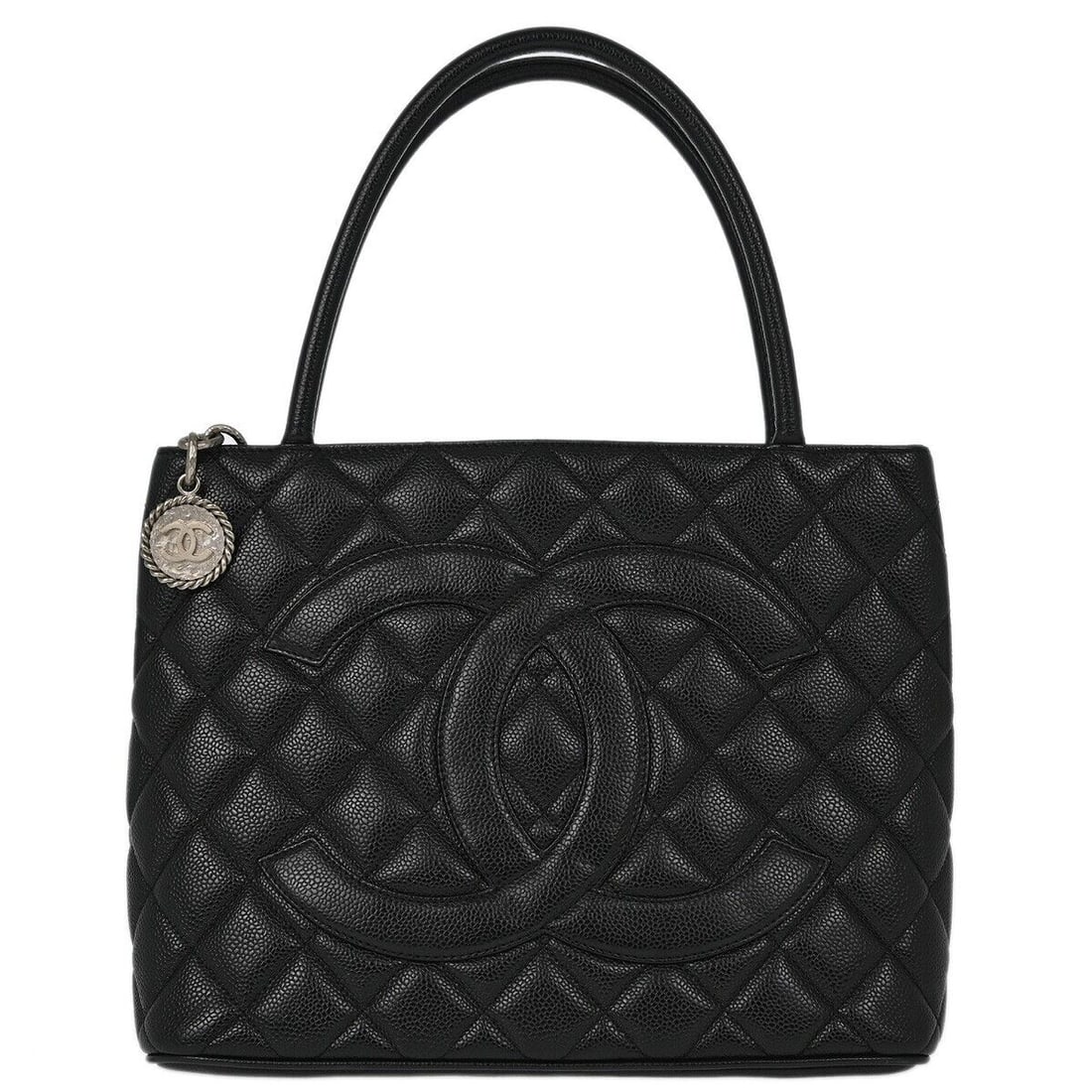 Chanel Black Caviar Skin Medallion Tote Handbag: Chanel Black Caviar Skin Medallion Tote Handbag This Chanel Black Calfskin Medallion Tote Handbag combines luxury and functionality, featuring a stylish quilted pattern and a prominent interlocking lo