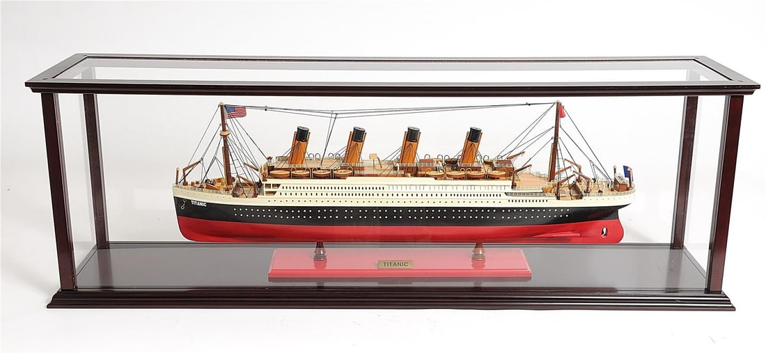Elegant Mahogany Display Case for 32" Model Ships: Elegant Mahogany Display Case for 32" Model Ships Enhance your model ship collection with this elegant Mahogany Display Case, designed specifically for ocean liners. Crafted from durable mahogany wood