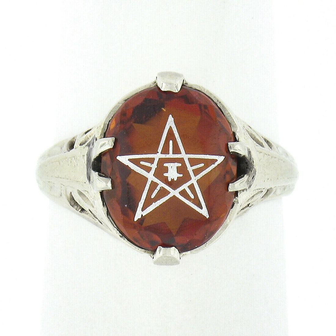 Antique Art Deco 14K White Gold Buff Top Citrine Solitaire Masonic Ring: Antique Art Deco 14K White Gold Buff Top Citrine Solitaire Masonic Ring This exquisite antique Art Deco ring showcases a stunning natural citrine, beautifully set in solid 14K white gold. The ring fea