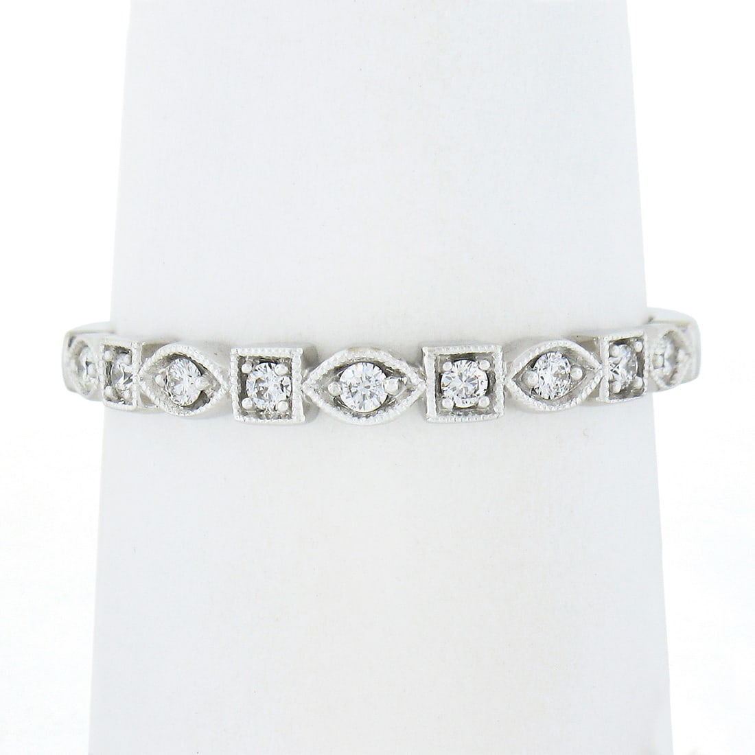 14k White Gold 0.17ctw Diamond Milgrain Band Ring Size 9.5: 14k White Gold 0.17ctw Diamond Milgrain Band Ring Size 9.5 This exquisite 14k White Gold band ring features a stunning design with alternating square and marquise Milgrain frames, beautifully adorned 
