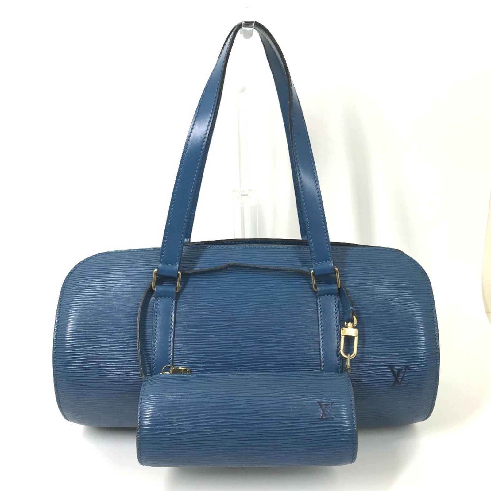 Louis Vuitton M52225 Epi Shoulder Bag Toledo Blue with Pouch 30cm x 15cm x 14cm: Louis Vuitton M52225 Epi Shoulder Bag Toledo Blue with Pouch 30cm x 15cm x 14cm This Louis Vuitton M52225 Epi Shoulder Bag in Toledo Blue is a stylish accessory designed for women. Crafted from high-q