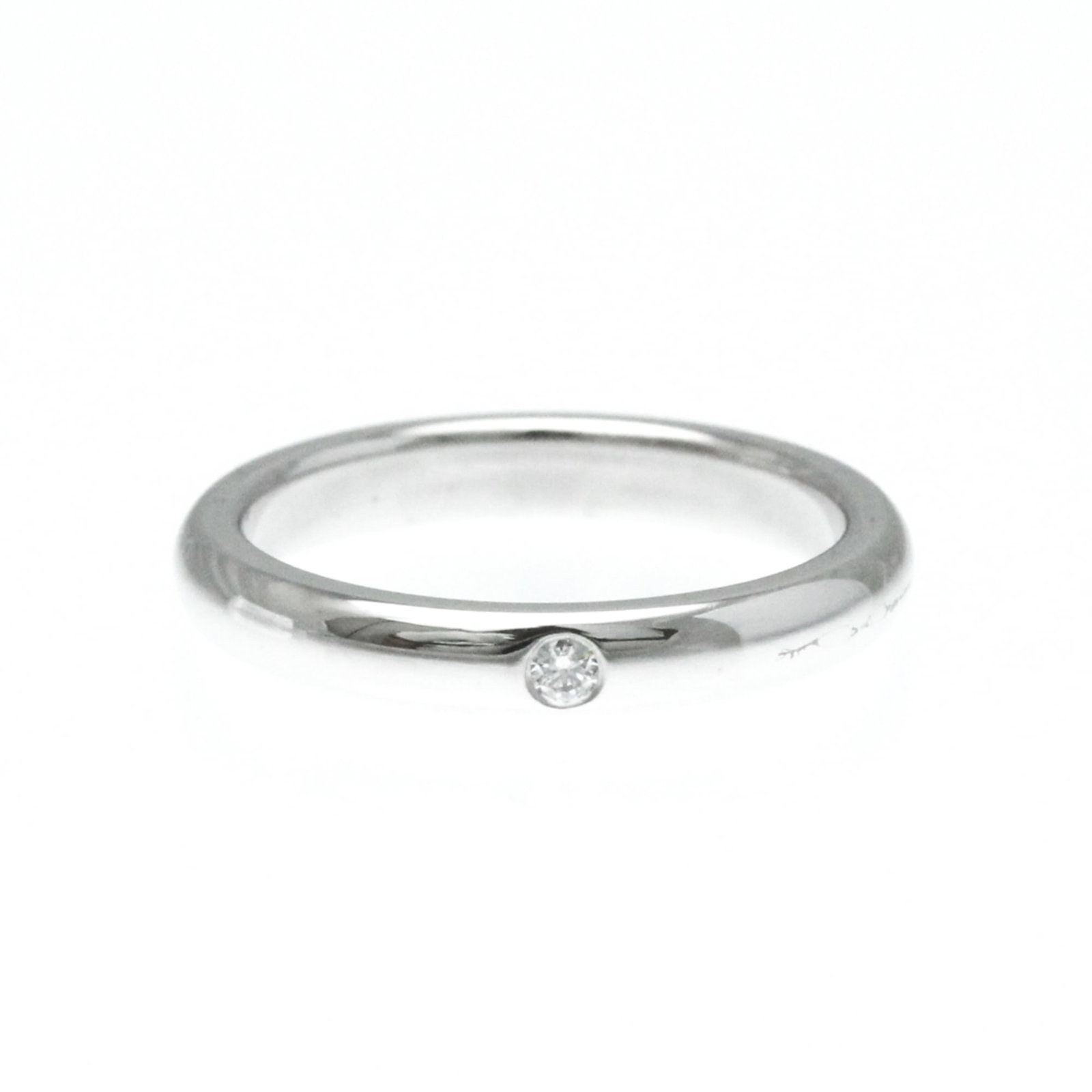 Tiffany Elsa Peretti Platinum Stacking Band Ring 1P Diamond 0.02ct Size 5: Tiffany Elsa Peretti Platinum Stacking Band Ring 1P Diamond 0.02ct Size 5 This exquisite Tiffany Stacking Band Ring, designed by Elsa Peretti, features a stunning 1P diamond set in luxurious platinum.