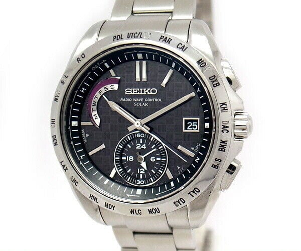SEIKO Brightz World Time SAGA087 Men's Solar Watch 41mm Stainless Steel: SEIKO Brightz World Time SAGA087 Men's Solar Watch 41mm Stainless Steel Discover the SEIKO Brightz World Time SAGA087 Men's Watch, a sophisticated wristwatch that combines advanced technology with ele