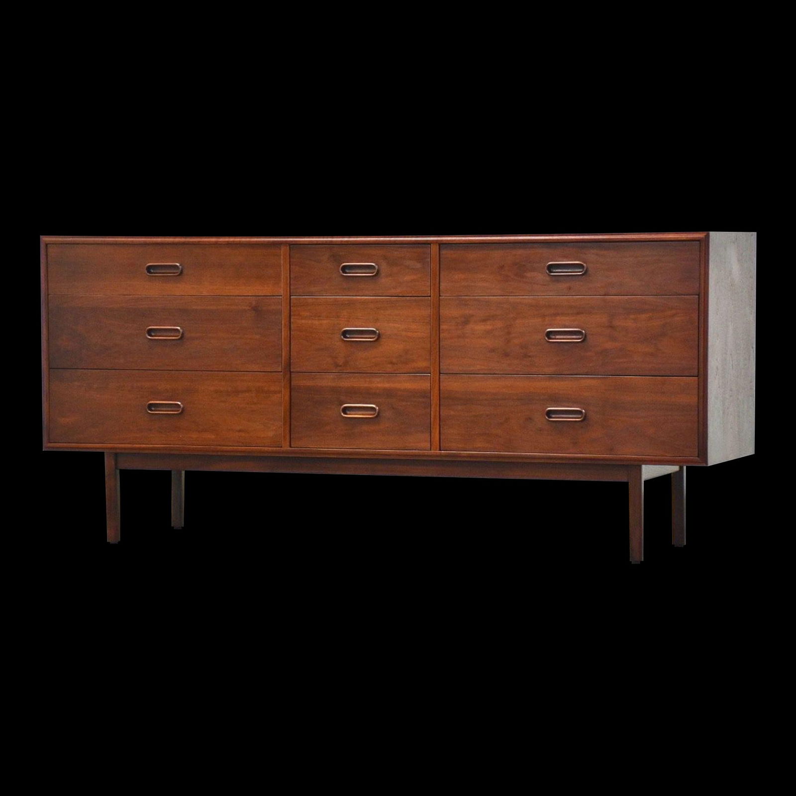1960s Jack Cartwright Walnut Dresser 67 x 18 x 30.25 Mid-Century Modern: 1960s Jack Cartwright Walnut Dresser 67 x 18 x 30.25 Mid-Century Modern This striking mid-century modern dresser, designed by Jack Cartwright for Founders, features a sleek walnut finish and nine spac