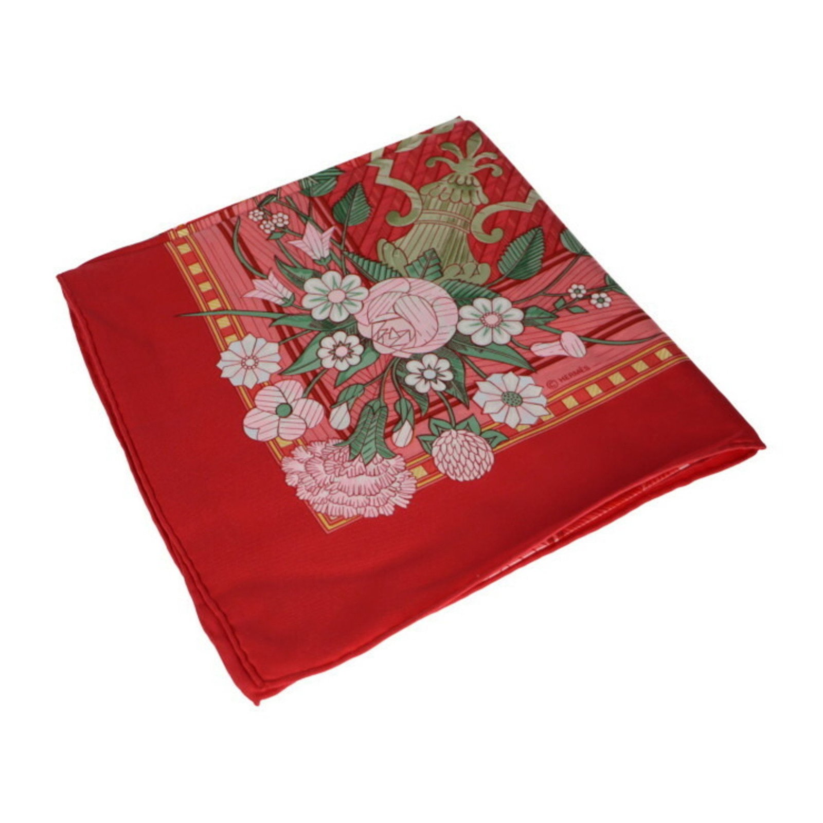 Hermes JEUX DE PAILLE 90cm Silk Scarf Red Multicolor: Hermes JEUX DE PAILLE 90cm Silk Scarf Red Multicolor This exquisite Hermes JEUX DE PAILLE carre scarf is crafted from luxurious silk and features a vibrant multi-color design with striking red accents