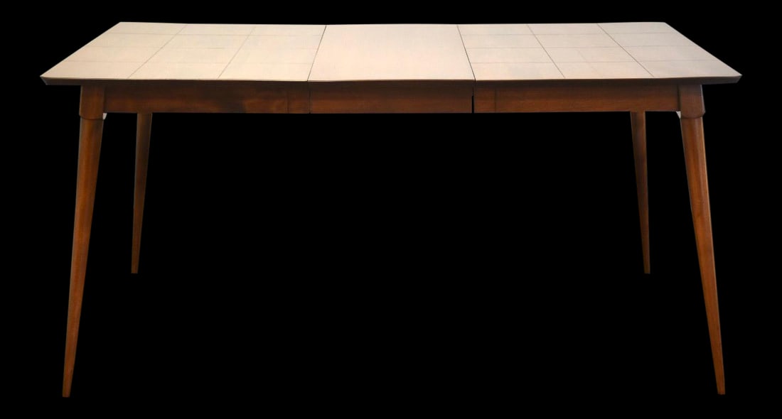 Paul McCobb Style Maple Extendable Dining Table 36 x 47.75 x 30.5: Paul McCobb Style Maple Extendable Dining Table 36 x 47.75 x 30.5 This mid-century modern maple dining table showcases a stylish design reminiscent of Paul McCobb's "Planner Group". With a unique cant
