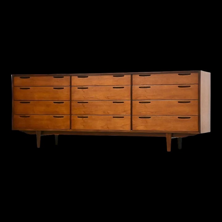 Kofod Larsen Danish Modern Teak Dresser 78.75" Wide: Kofod Larsen Danish Modern Teak Dresser 78.75" Wide This exquisite mid-century modern dresser features a sleek design crafted from high-quality teak. Designed by Kofod Larsen for Selig, it showcases t