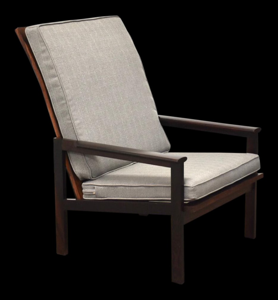 Illum Wikkelso Rosewood High Back Lounge Chair 36.25in Tall: Illum Wikkelso Rosewood High Back Lounge Chair 36.25in Tall Introducing a rare mid-century modern high back lounge chair designed by Illum Wikkelso for Niels Eilersen in Denmark. This exquisite piece