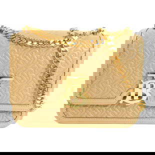 Burberry Beige Calfskin Leather Chain Shoulder Bag: Burberry Beige Calfskin Leather Chain Shoulder Bag Elevate your style with this exquisite Burberry Chain Shoulder Bag. Crafted from premium calfskin leather in a sophisticated beige hue, this bag feat